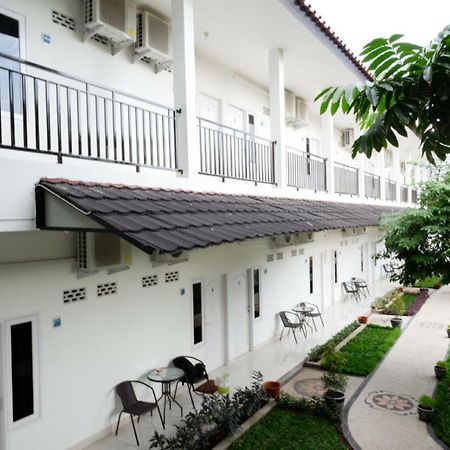 Reddoorz Near Mataram University Exterior foto
